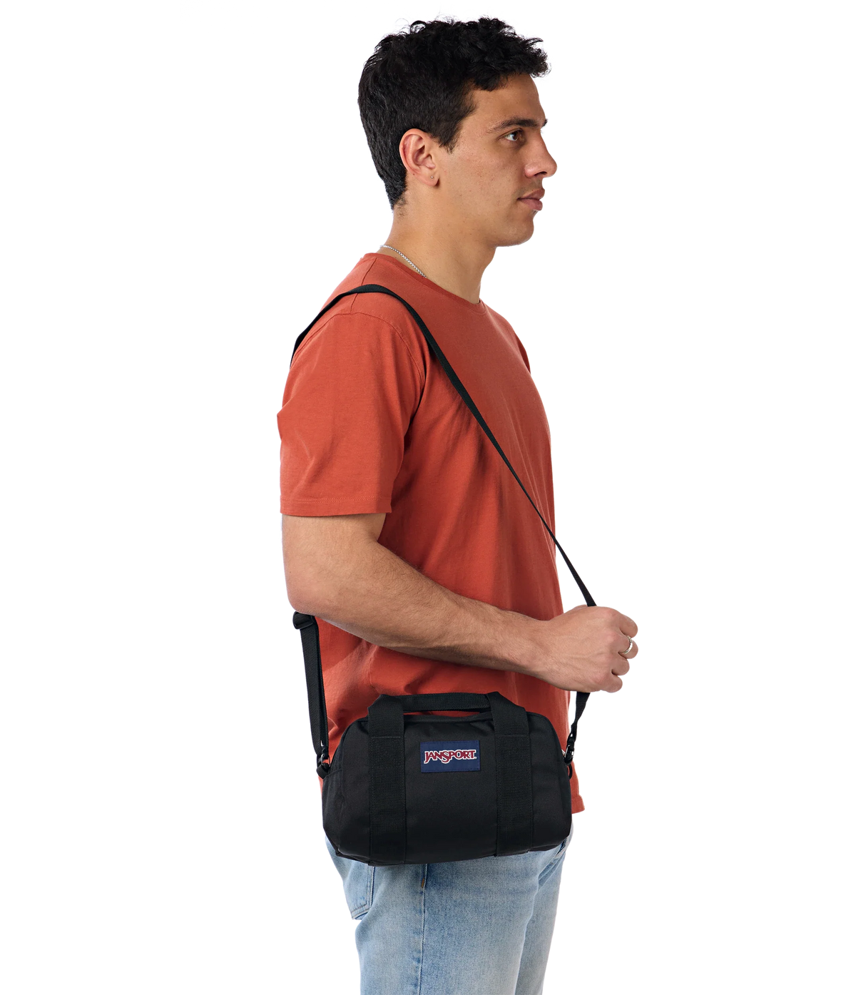 weekender-mini-duffel-u7 JS0A85VG008-MODEL.webp