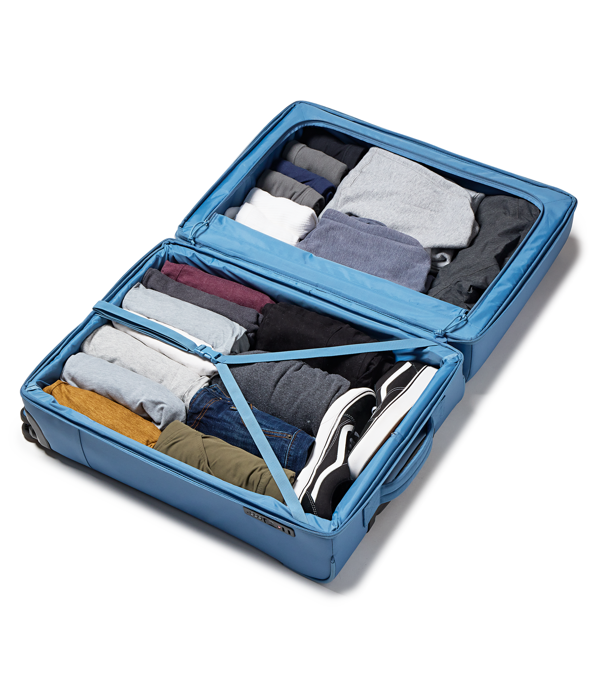 26-checked-luggage-toiletry-bag-elemental-blue-set-x7 JS0A8E8CEW5-DET3.png